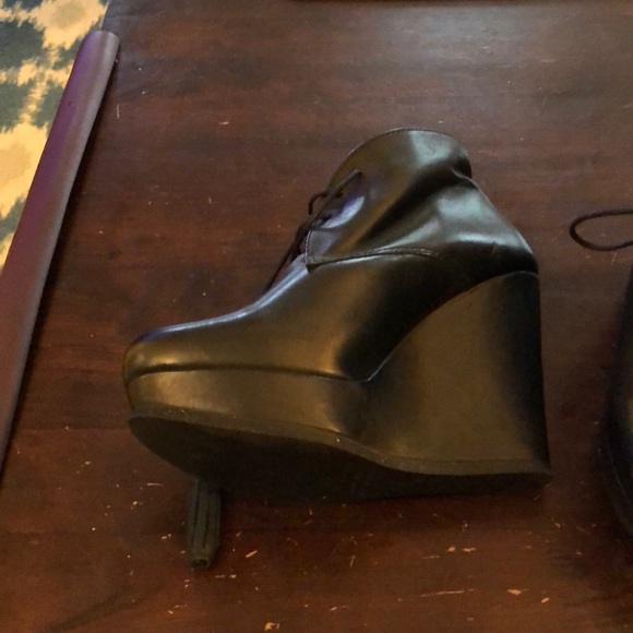 Ted Baker Boots - Picture 3 of 4